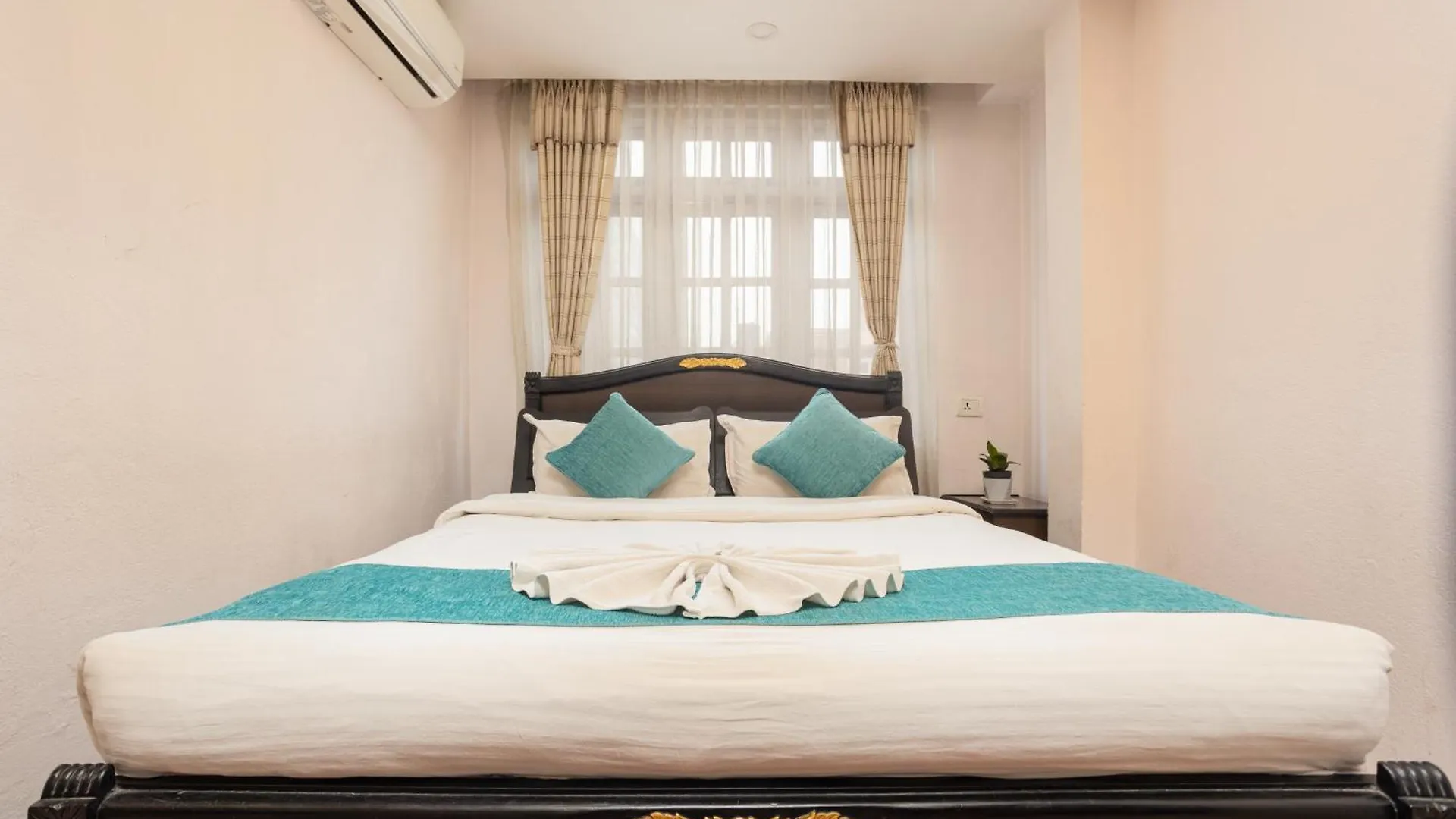 Greatwall International Hotel Kathmandu 3*,
